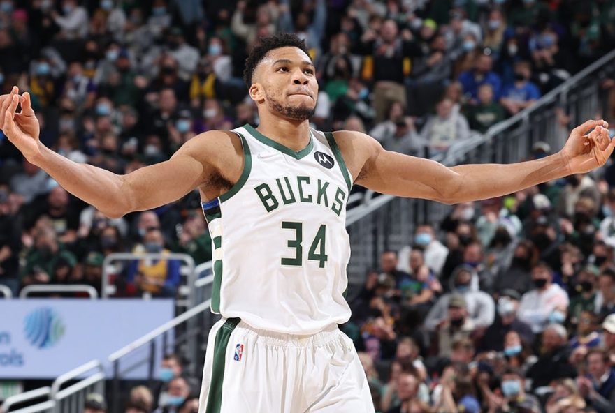 Bucks Giannis NBA