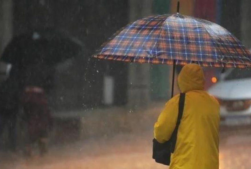 Prepare-se para Tempestades Fortes no Rio Grande do Sul: Risco de Vendavais e Granizo