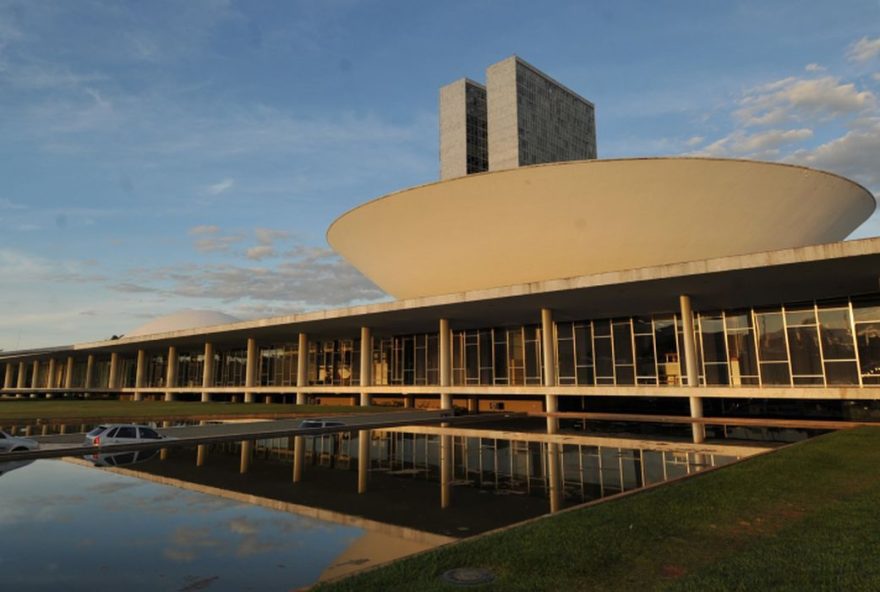 Congresso Nacional senadores deputados