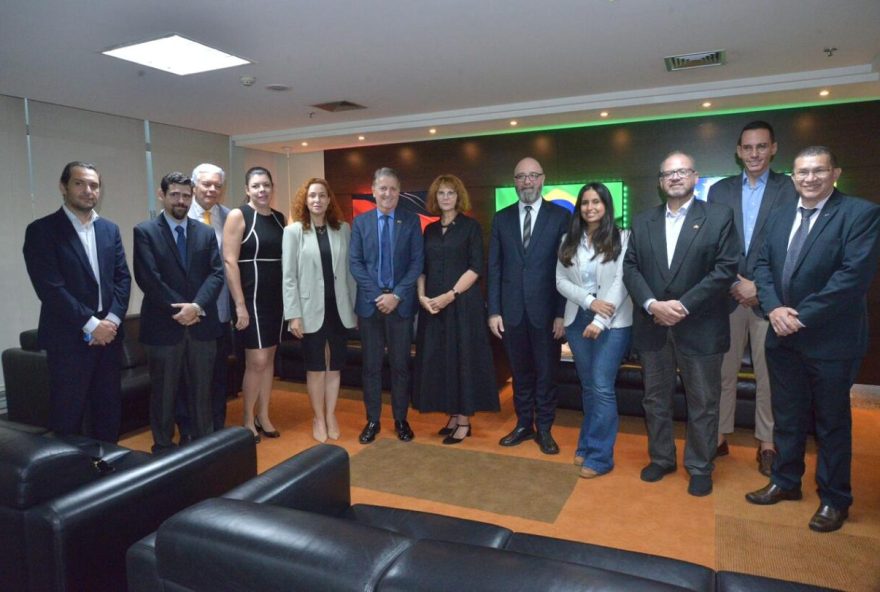 Embaixadora alemã em Goiás: comércio bilateral e economia sustentável são discutidos em reunião no Palácio Pedro Ludovico Teixeira (Foto: Carlos Alexandre)