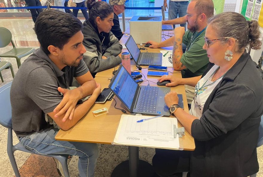 FEIRAO_DE_EMPREGOS_GO1 FEIRAO_DE_EMPREGOS_GO1