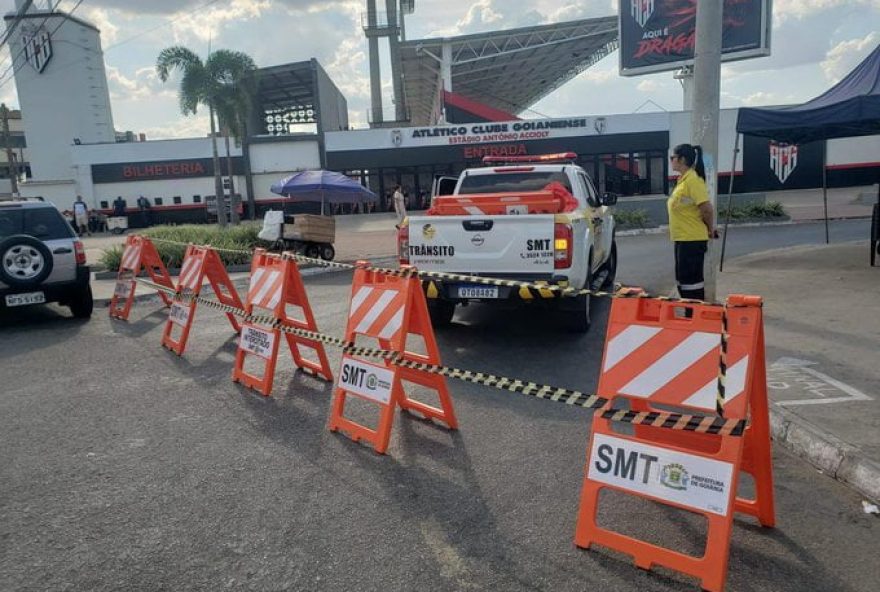 Fluxo de carros será proibido na avenida Perimetral com as ruas P-25 e Senador Jaime. (Foto: Reprodução Twitter)