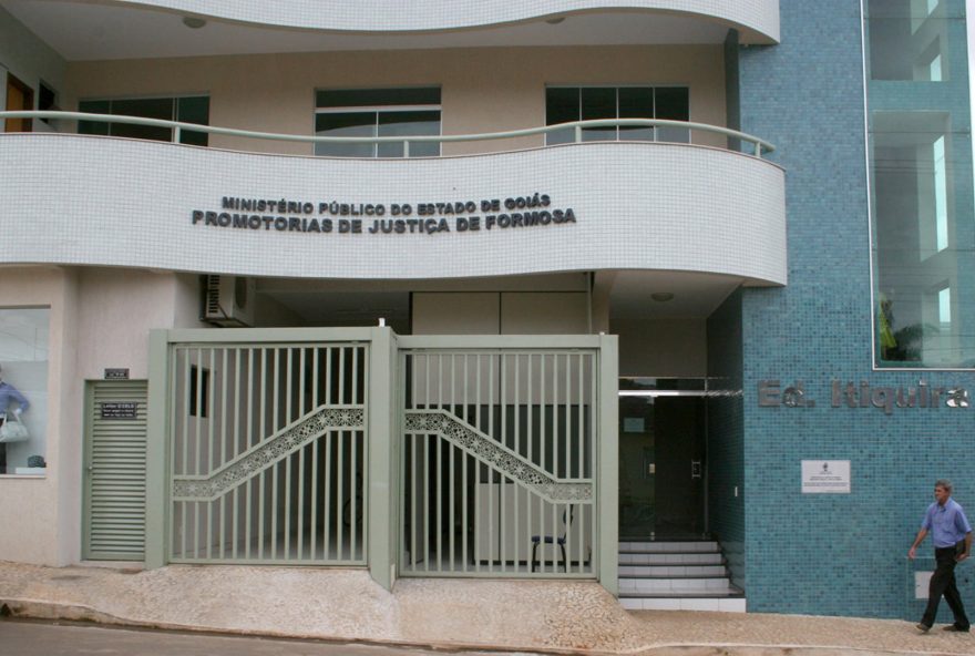 Fachada da sede das Promotorias de Justiça de Formosa