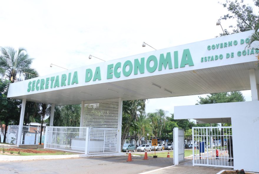 Fachada da Secretaria de Estado da Economia de Goiás (Foto: divulgação Secom)