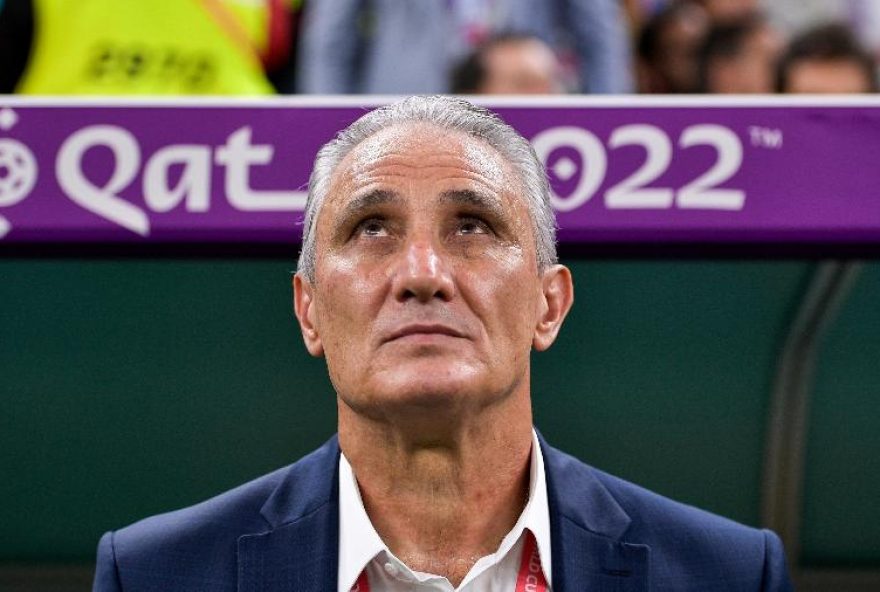 Tite encerra a passagem pelo time após 6 anos de serviços prestados. O técnico chegou em junho de 2016 e é o único a comandar a equipe em duas edições seguidas da Copa do Mundo (Reprodução/Redes Sociais)