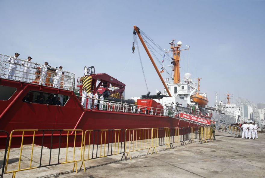 Rio de Janeiro - Navio de Apoio Oceanográfico Ary Rongel parte rumo à Antártica para realizar apoio aos Módulos Antárticos Emergenciais (MAE). / Foto: Tomaz Silva / Agência Brasil.