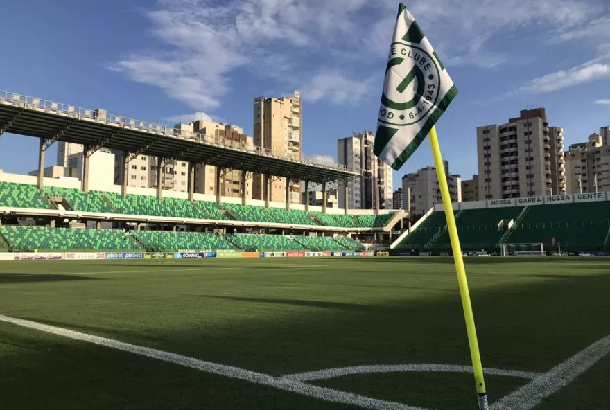 Goiás Serrinha estádio