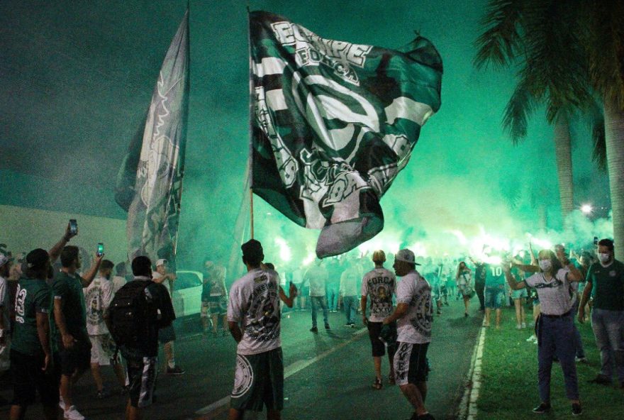 Goiás x CSA Série B 2021 Torcida