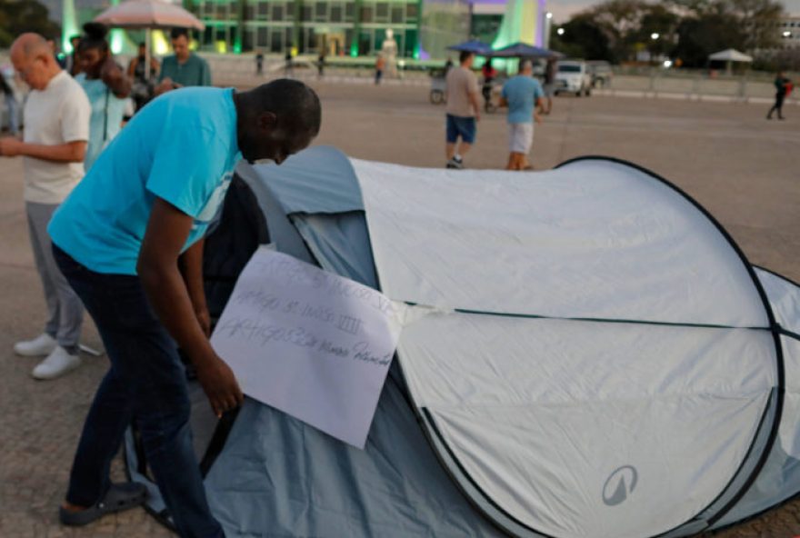 HelioLopes-Protesto-Praca-Poderes-25jul.2025-848x477
