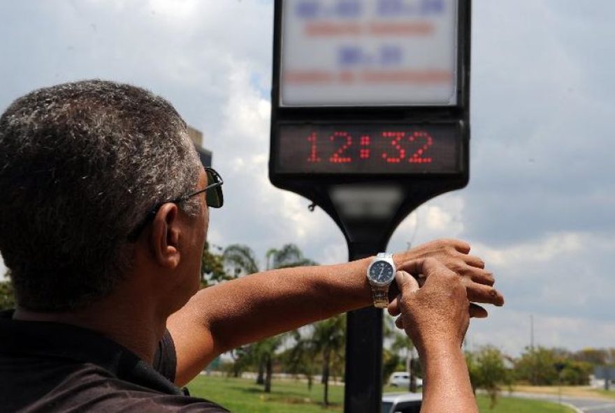 Horário de verão. / Foto: Arquivo / Agência Brasil.