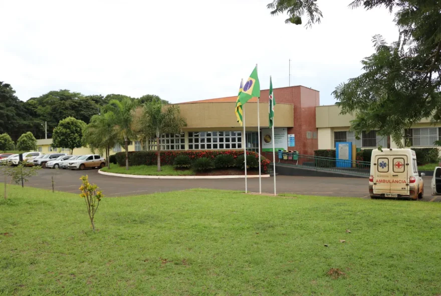 Hospital Estadual de Santa Helena de Goiás abriu processo seletivo para contratação imediata e também formação de cadastro de reserva (Foto: SES)