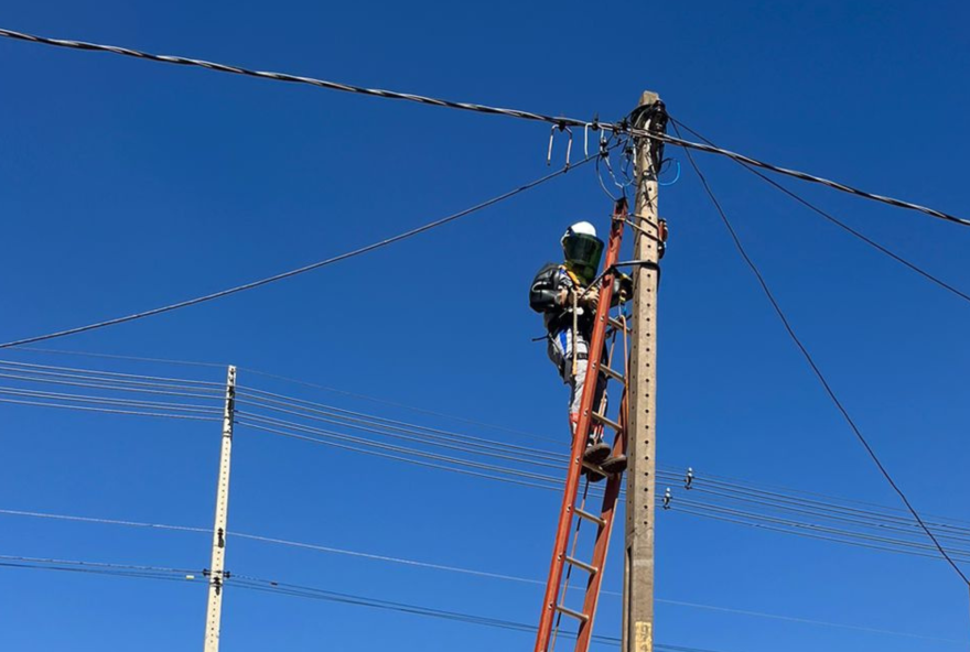 Consumo de energia elétrica em Goiás em novembro supera do mês anterior e bate novo recorde