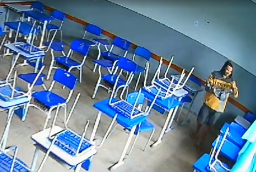 Homem é filmado furtando ventiladores de escola no dia da segunda prova do ENEM