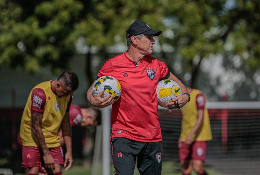 Jorginho treinamento Atlético-GO