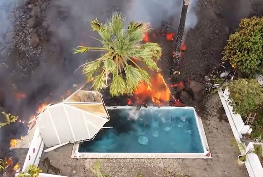 Lava-na-piscina