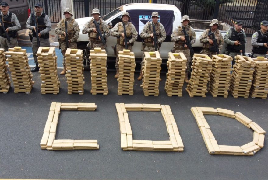 Além do carregamento de maconha, nas últimas 24 horas, a Polícia Militar de Goiás realizou 38 prisões em flagrante e apreendeu 142 munições 
(Foto:Divulgação/PMGO)