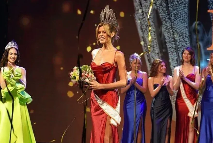 Mulher trans vence o Miss Holanda e vai concorrer o Miss Universo