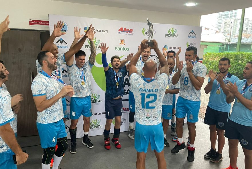 Neurologia Ativa vôlei campeão master