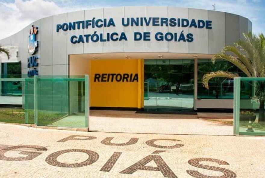 PUC-GOIAS