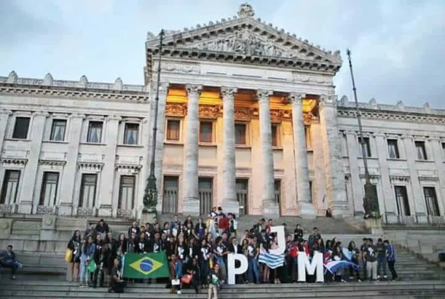 Parlamento-Juvenil-do-Mercosul-MEC.jpeg