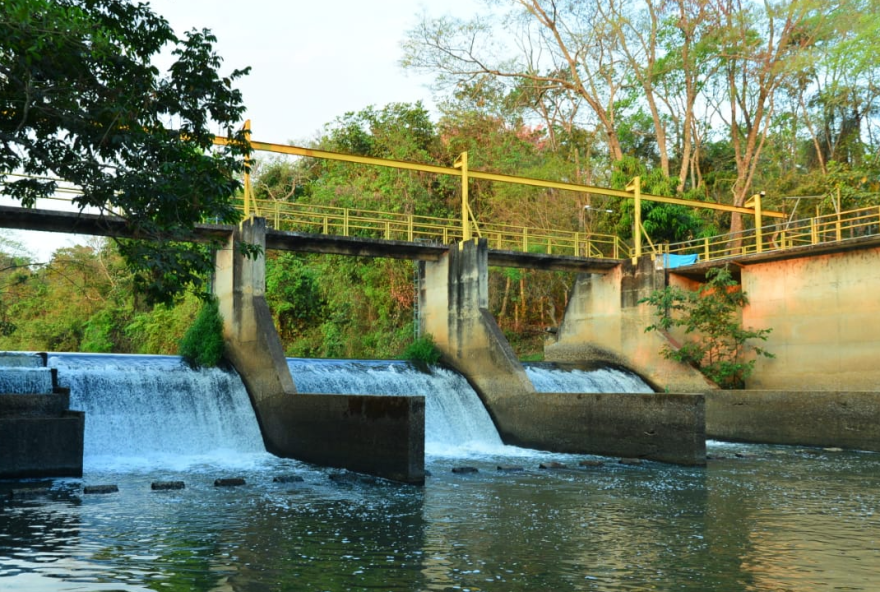 Rio-Meia-Ponte.png