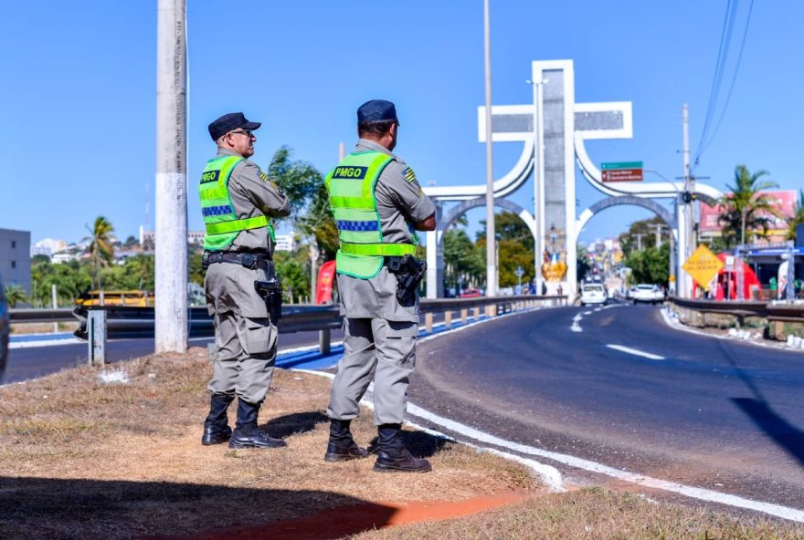 Forças de segurança pública atuam de forma conjunta para garantir tranquilidade e bem-estar dos romeiros na Festa de Trindade (Fotos: SSP-GO)