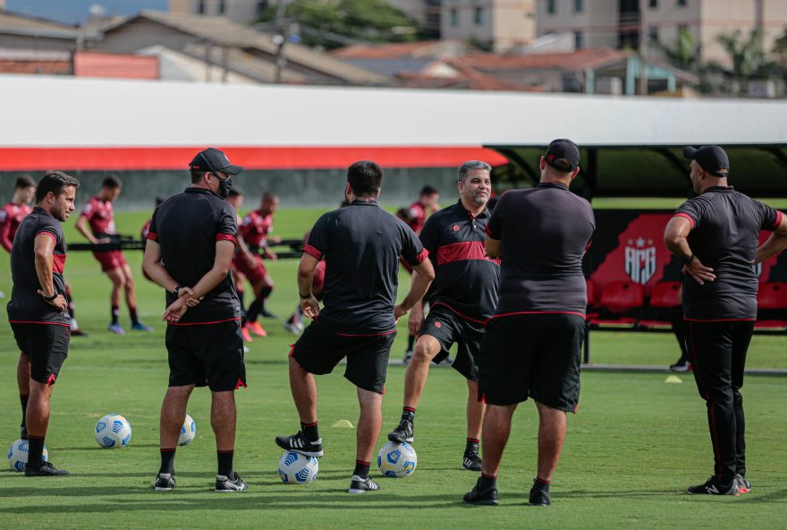 Treino do Atlético Goianiense, com Marcelo Cabo