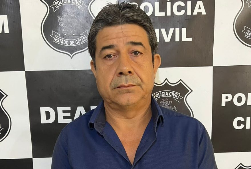 Foto mostra ex-gerente de UBS de Anápolis, acusado de abuso sexual, que acaba de ser solto após quatro meses de prisão