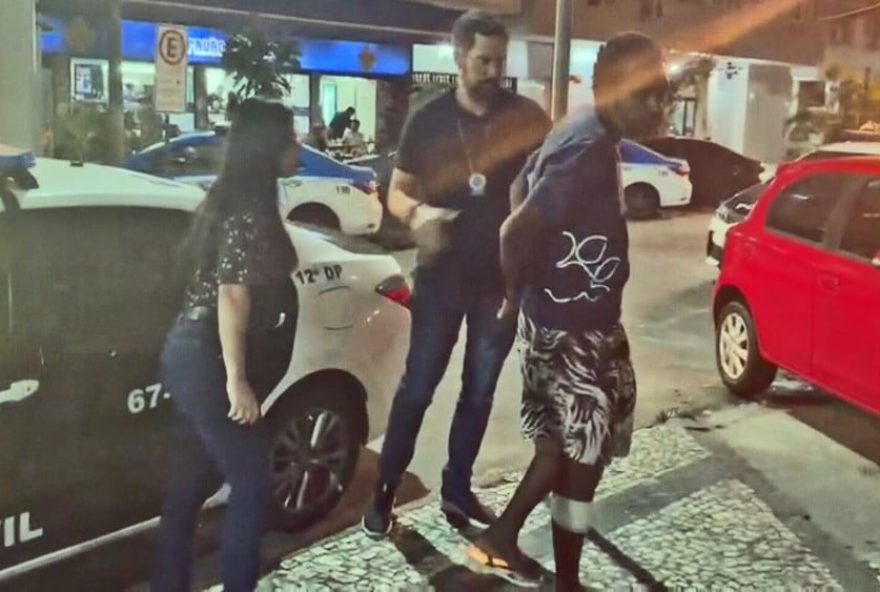 Homem é preso e diz sentir vontade de ter relação com crianças (Foto: Reprodução / G1)