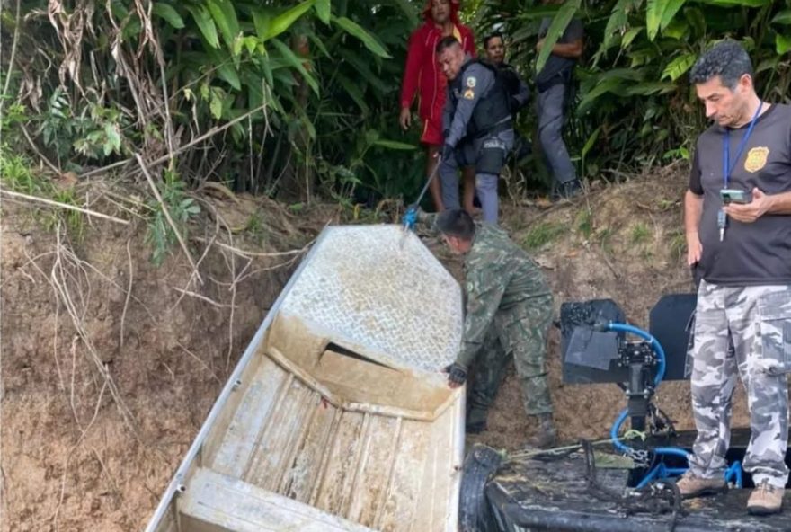 Embarcação de Dom Phillips e Bruno Pereira é encontrada. (Foto: Divulgação/
Polícia Federal)