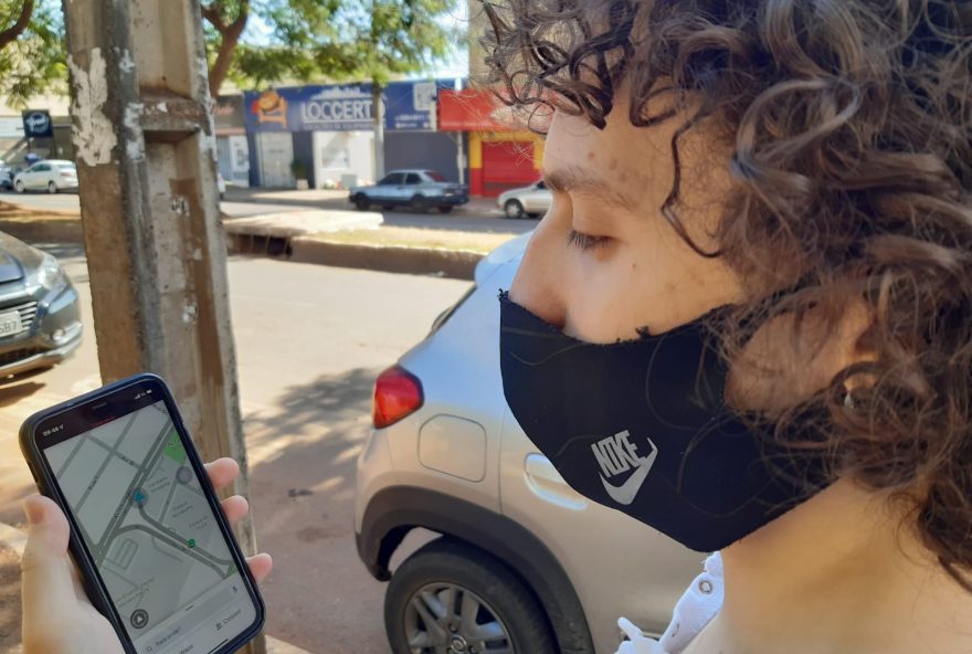 Waze tem falha e para de funcionar nesta manhã. (Foto: Letícia Brito/DE)