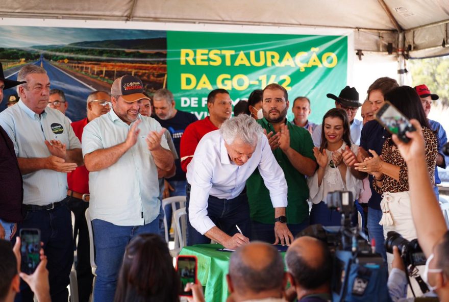 Caiado autoriza recuperação da GO-142 entre Formoso e Tocantins (Foto: Hegon Corrêa)