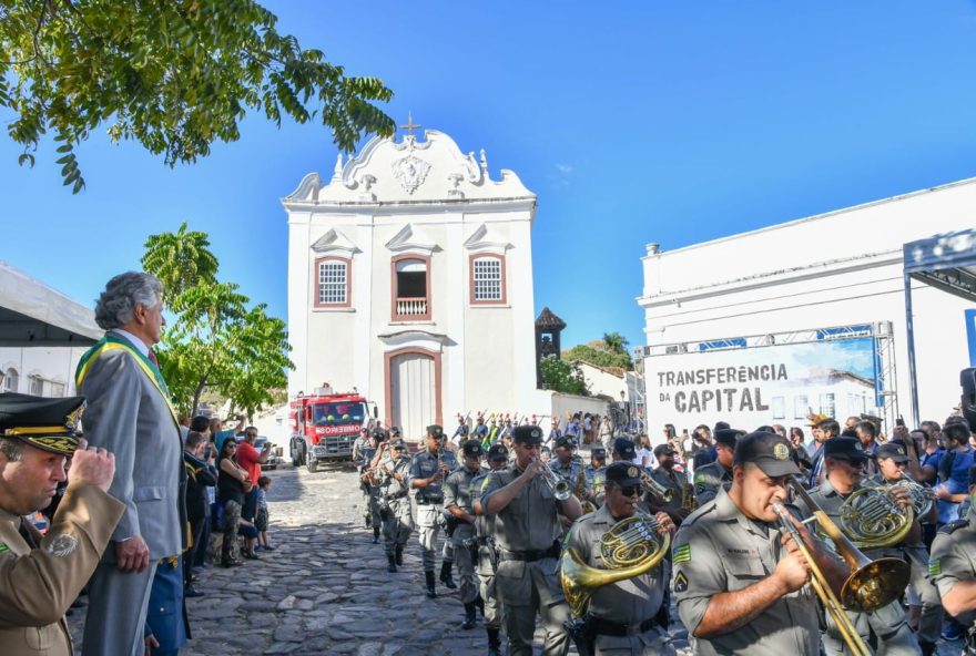 O governador Ronaldo Caiado fará a entrega da comenda da Ordem do Mérito Anhanguera, a mais alta honraria concedida pela Administração. Conforme tradição, a cidade passa a ser uma sede simbólica dos Poderes Executivo, Legislativo e Judiciário goianos Estadual Foto: Reprodução/Secom