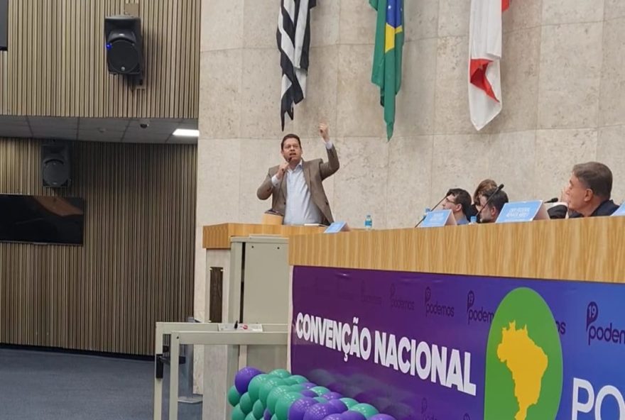 Podemos Álvaro Dias candidatura