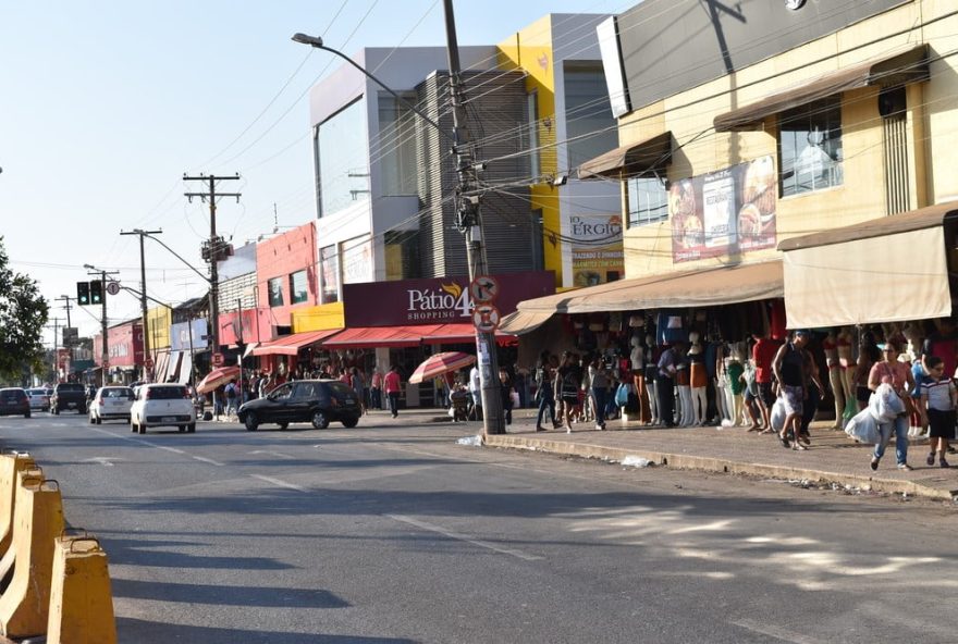 Rua 44 no Setor Central em Goiânia, Goiás  (Foto: Reprodução / Vanessa Chaves)