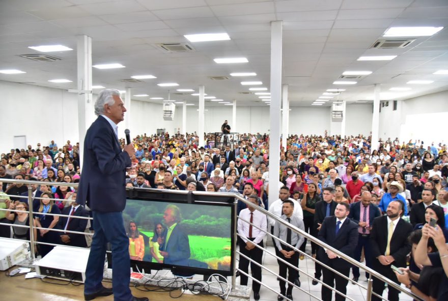 Ronaldo Caiado discurso igreja