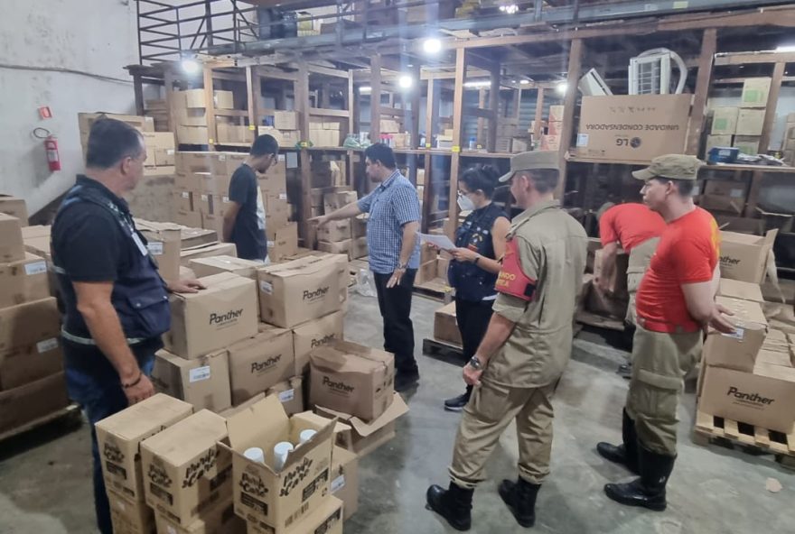 Óleo estava armazenado em galpão. (Foto: Divulgação/Procon GO_