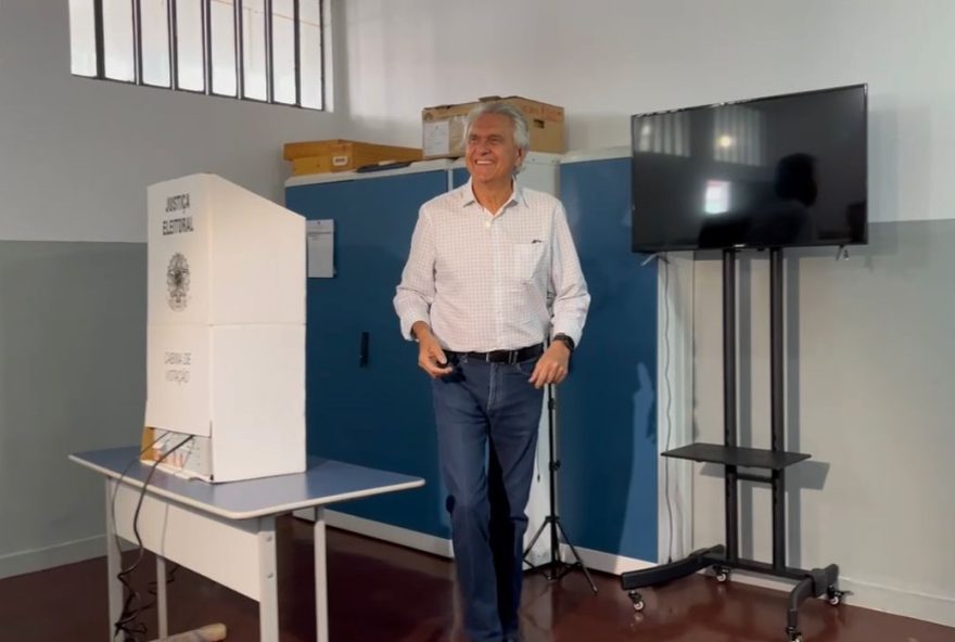 'Independente do resultado, temos que respeitar', diz Caiado ao votar em Nova Crixas