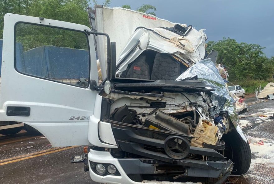 Neste ano, quase 200 pessoas morreram em rodovias federais de Goiás