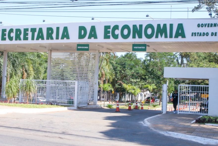 Secretaria da Economia realiza último sorteio do ano do Programa Nota Fiscal Goiana, com R$ 700 mil para consumidores e R$ 1 milhão no Programa Time Goiano do Coração