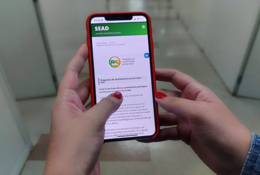 Servidor público estadual pode ter acesso ao serviço de apoio psicológico por meio da Central de Atendimento do PAS, pelo WhatsApp ou ligação