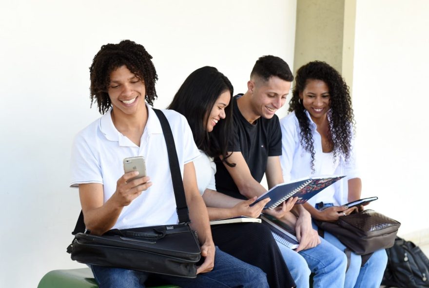 Programa Universitário do Bem está com inscrições abertas para oferta de cinco mil novas bolsas de estudo; iniciativa já contempla 12,7 mil estudantes em todo o estado.
(Foto: Aline Cabral)