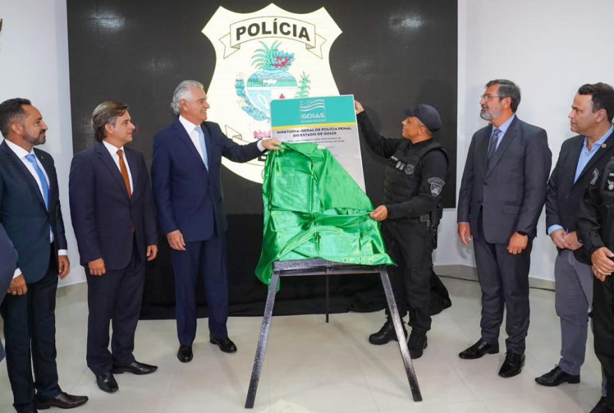 Governador Ronaldo Caiado inaugura sede própria da Polícia Penal de Goiás. (Reprodução/Júnior Guimarães)