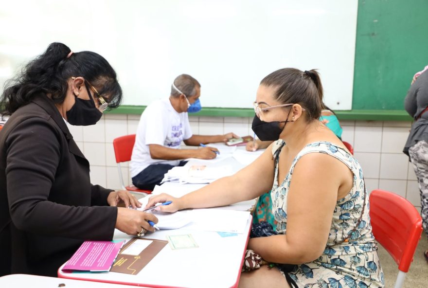 Prefeitura de Goiânia esclarece quem deve buscar atendimento para corrigir inconsistências no CadÚnico: apenas pessoas que se declararam como famílias unipessoais, mas que apresentaram inconsistências nas informações, são notificadas e devem buscar atendimentos nos Cras