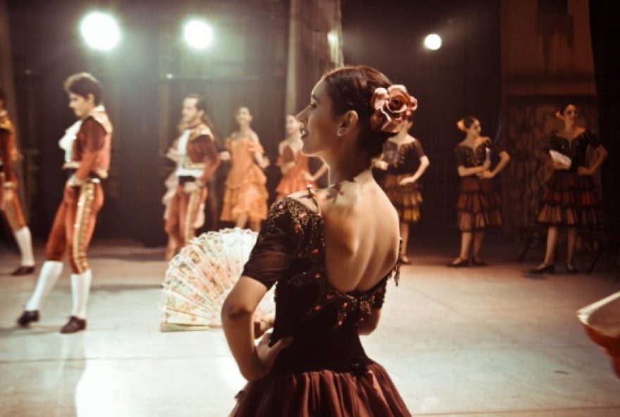 Alunos do Basileu França e bailarinos convidados apresentam Don Quixote