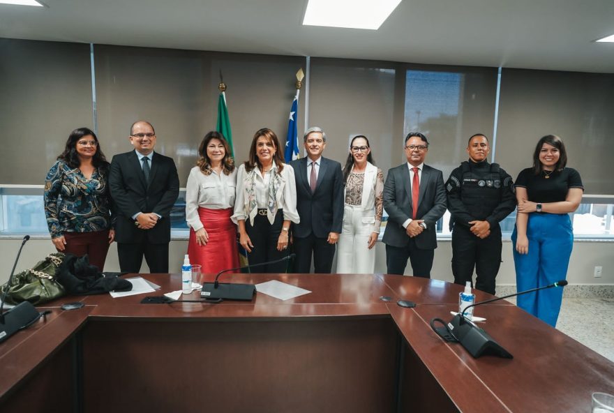 Primeira-dama Gracinha Caiado discute políticas sociais para apoio a egressos do sistema penal goiano (Fotos: Hegon Corrêa)