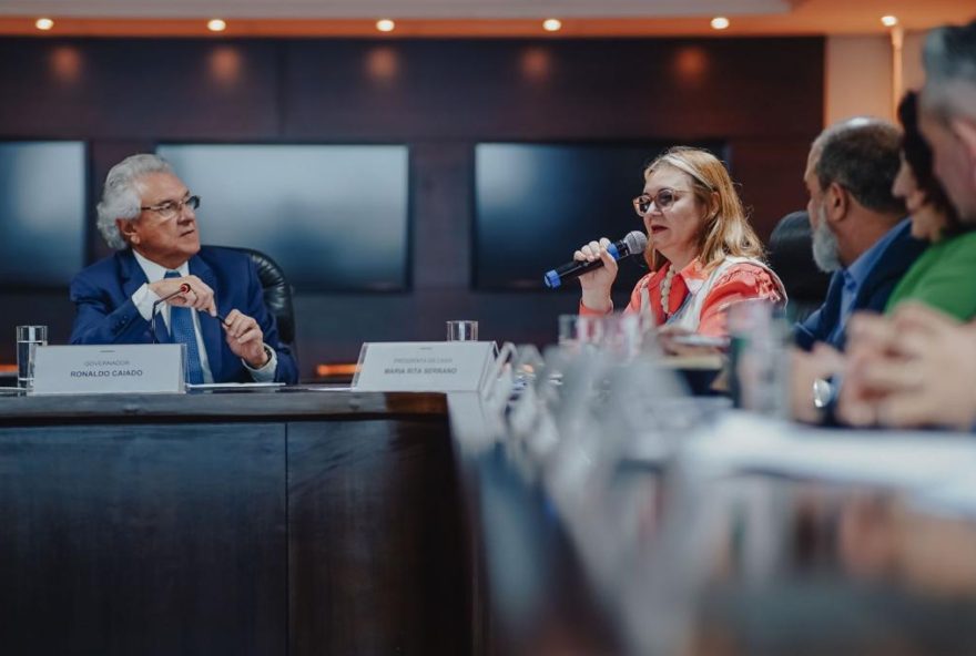 Governador Ronaldo Caiado recebe executivos da Caixa Econômica Federal, em Goiânia
(Foto: Hegon Corrêa)