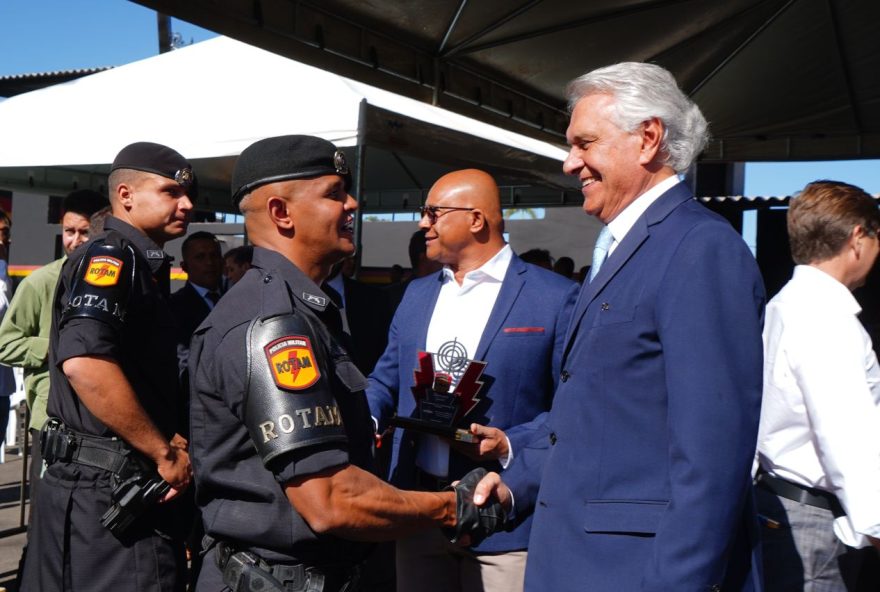 Tropa de elite: governador Ronaldo Caiado celebra 42 anos de criação da Rotam.
(Foto: Júnior Guimarães)