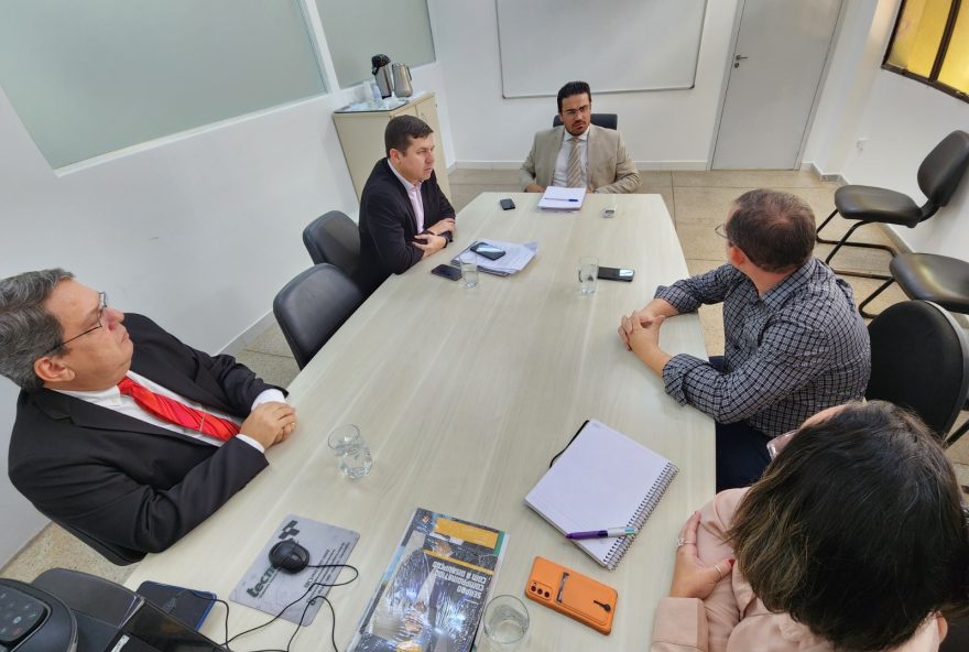 Prefeitura de Goiânia finaliza estudo para desburocratizar abertura de empresas na capital: processos para formalizar negócio passam de 16 para seis, e tempo para abertura será reduzido de 21 para quatro dias
(Foto: Reprodução/ Sedec)