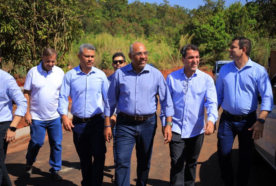 Prefeito Rogério faz giro de vistorias e entregas de obras: “Onde tem obra, existe o acompanhamento da gestão”
(Fotos: Jackson Rodrigues)